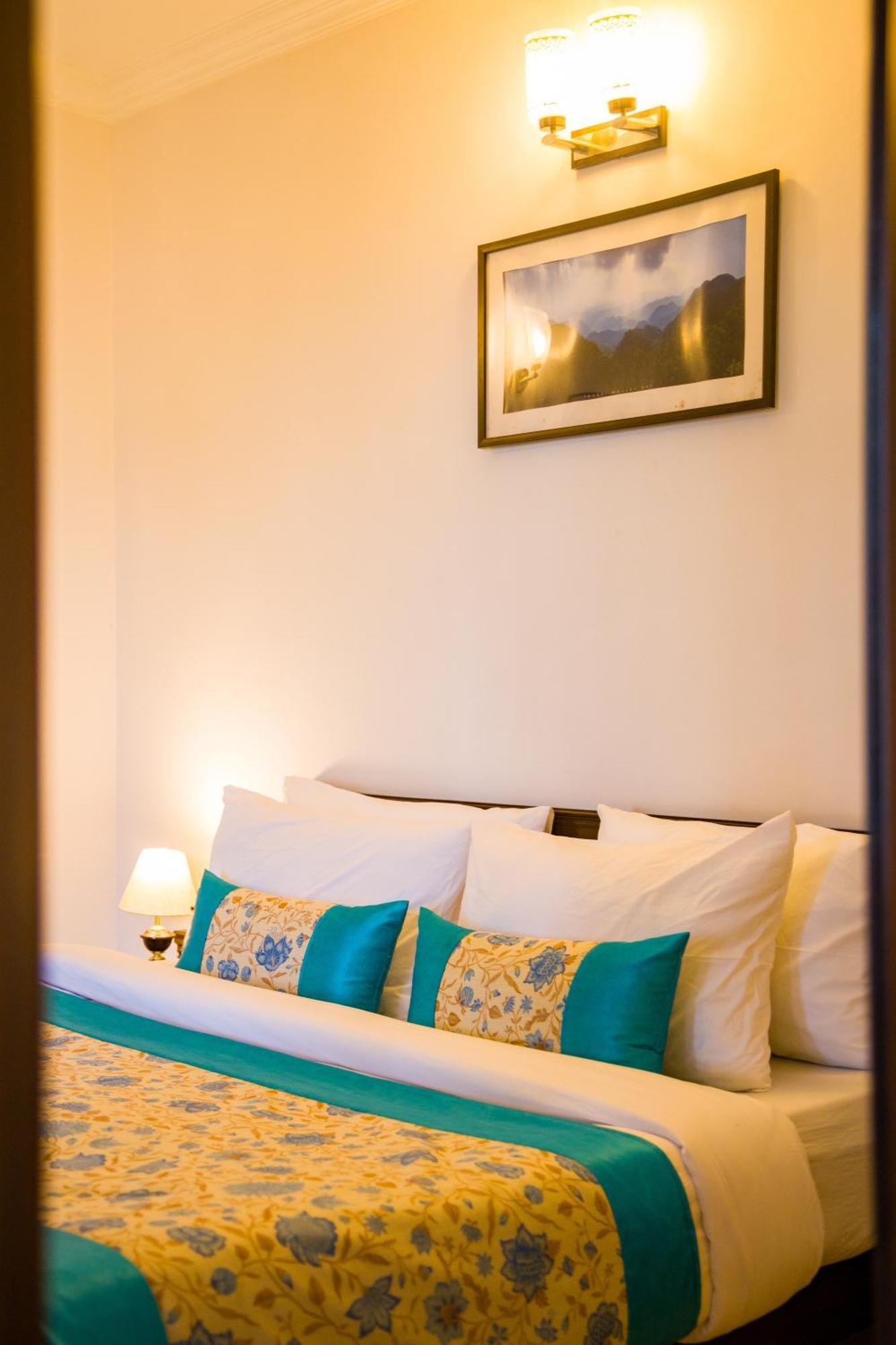 Alaya Stays Mehar Villa - 3 Bhk With Garden & Scenic Views Kasauli Dış mekan fotoğraf